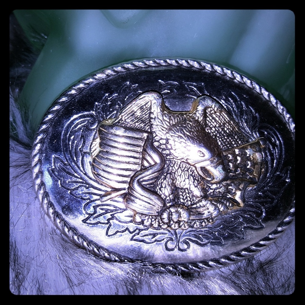 Belt buckle